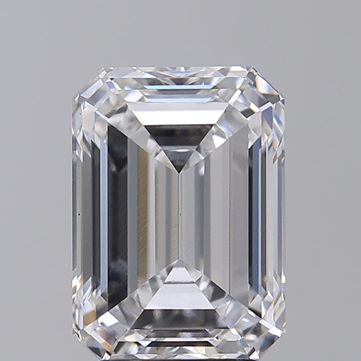 4.10 CT IGI Certified Emerald Cut Lab-Grown Diamond in E Color