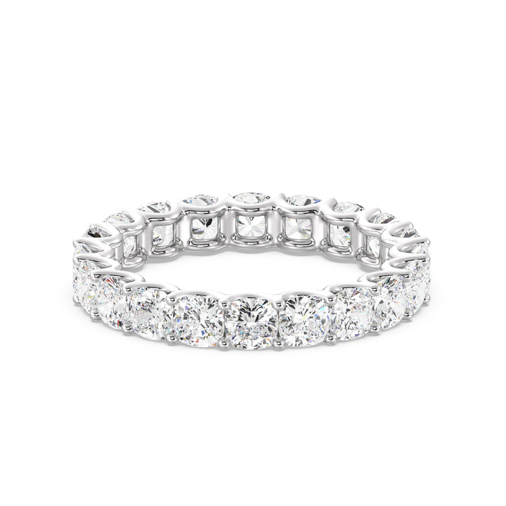 Lab-Grown Cushion-Cut Diamond Scallop Eternity Band in 18K Gold