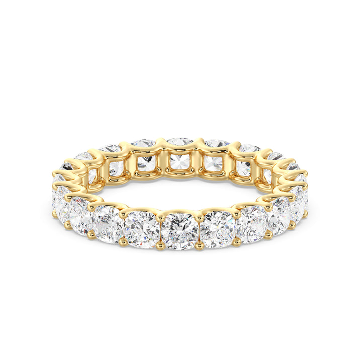 Lab-Grown Cushion-Cut Diamond Scallop Eternity Band in 18K Gold