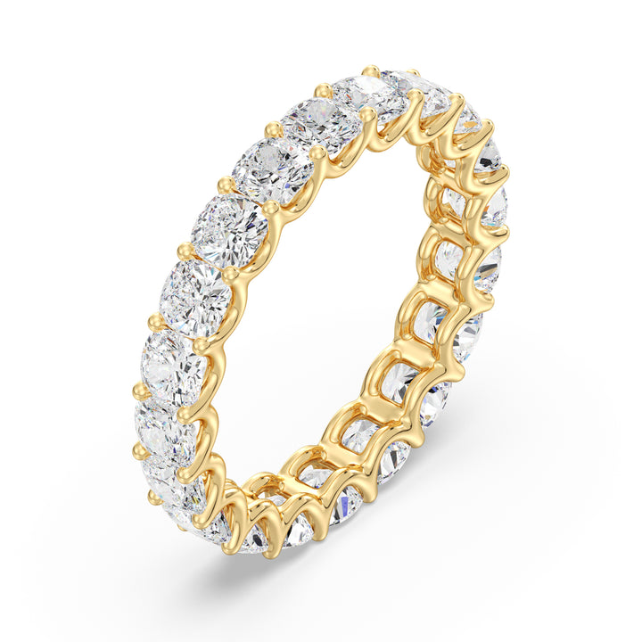 Lab-Grown Cushion-Cut Diamond Scallop Eternity Band in 18K Gold