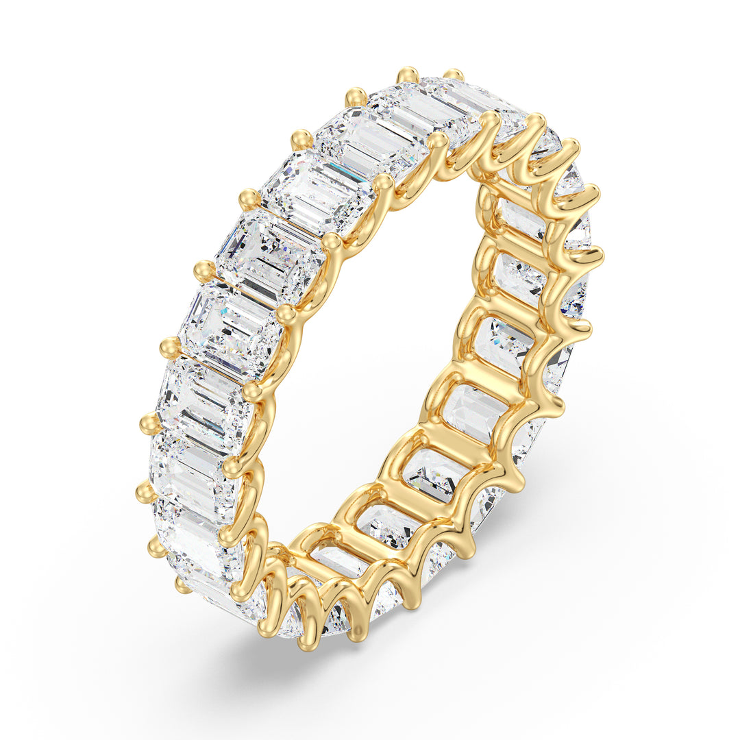 Lab-Grown Emerald-Cut Diamond Scallop Eternity Band in 18K Yellow Gold, showcasing 21 EF/VS lab-grown diamonds in a scallop prong setting with a timeless design