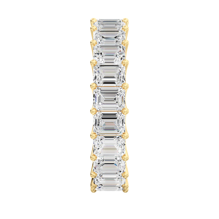 Lab-Grown Emerald-Cut Diamond Scallop Eternity Band in 18K Yellow Gold, showcasing 21 EF/VS lab-grown diamonds in a scallop prong setting with a timeless design