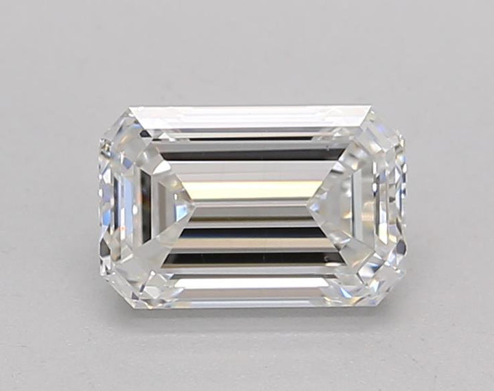 Short video showcasing the brilliance and elegance of an IGI Certified 1.00 CT Emerald Cut Lab Grown Diamond