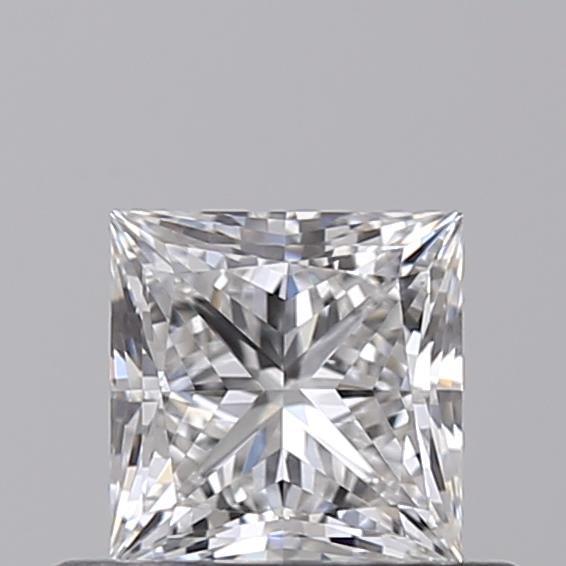 Explore Brilliance: IGI Certified 0.50 CT Princess Cut Lab Grown Diamond Video - D Color, Internally Flawless, HPHT Method