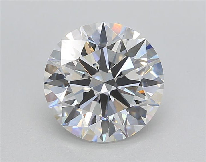 Short video showcasing IGI Certified 2.00 CT Round Lab-Grown Diamond: F Color, VS1 Clarity