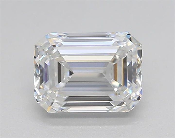 Experience brilliance: 1.50 CT IGI Certified Lab Grown Emerald Cut Diamond - E Color, VVS2 Clarity