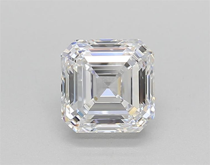 Video featuring an IGI Certified 1.00 CT Square Emerald Lab Grown Diamond with D Color and VVS2 Clarity